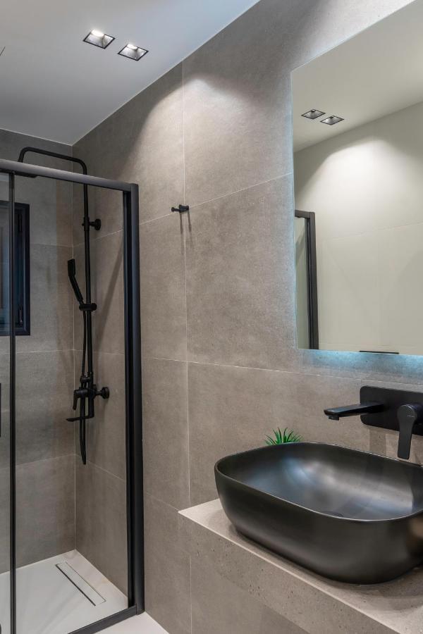 Luxury Studio Apartment In The Heart Of Athen Eksteriør bilde